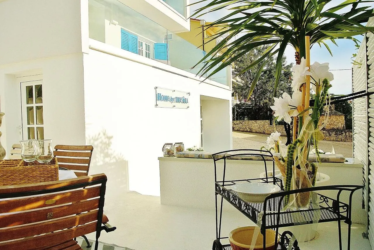 Seaside Villa With Private Pool Home By The Sea - Villa Traù